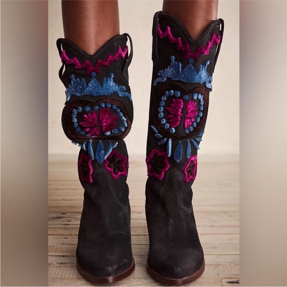 NWT Free People Roundhouse Stitch Knee High Boots Embroidered Black Boots